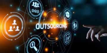 Outsourcing IT Services in Pakistan